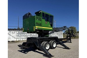 2022 John Deere 337E  Log Loader